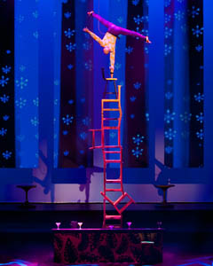 las vegas summer guide viva elvis cirque du soleil