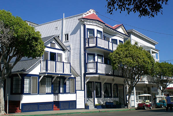 catalina-island-reopens