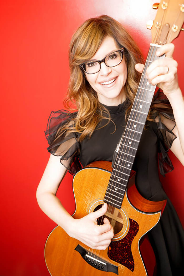 lisa-loeb