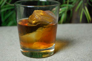 jesus-gomez-1886-bar-review
