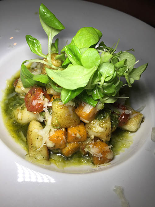 the-churchill-dine-review