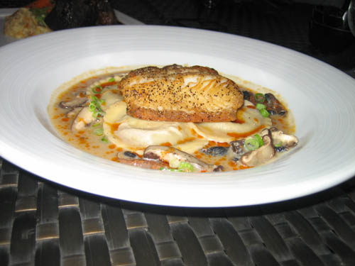 glow lounge and cuisine dine review
