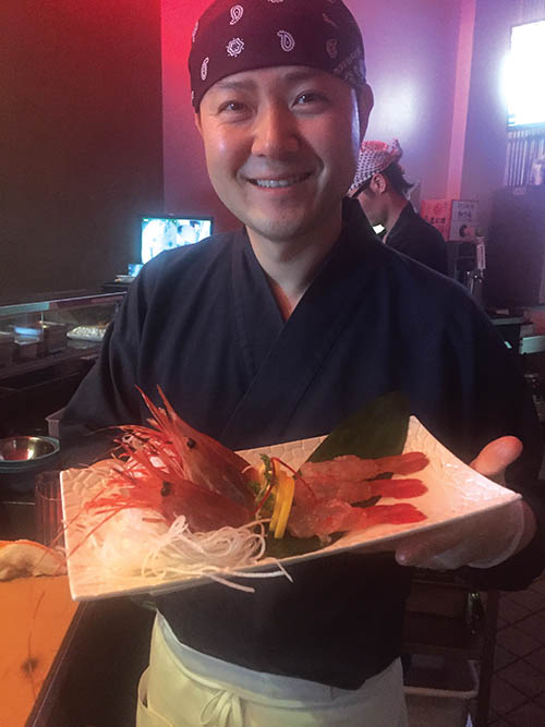 slow-fish-live-shrimp