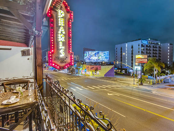 pearls-roof-top-dine-review