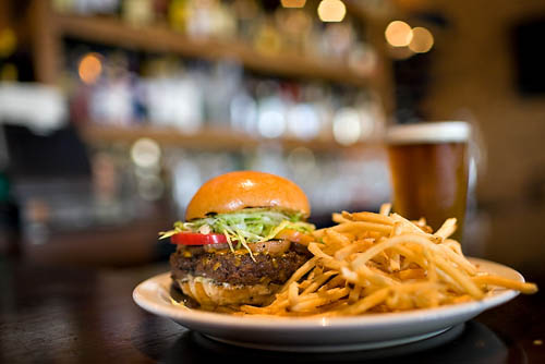 the yard santa monica dine review
