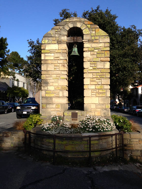 carmel-by-the-sea-travel